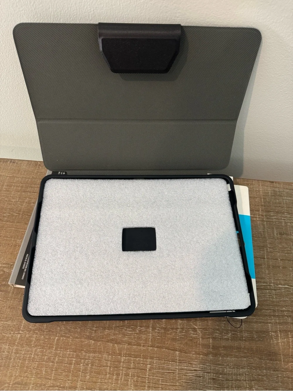 Targus PRO-TEK Black Tablet Case with Tri-Fold Stand